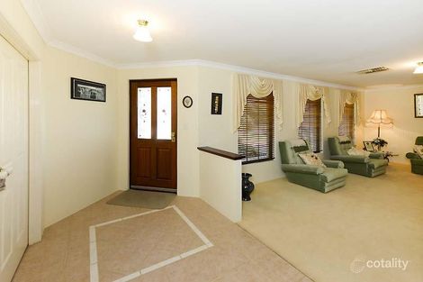 Property photo of 32 Lakeside Drive Helena Valley WA 6056