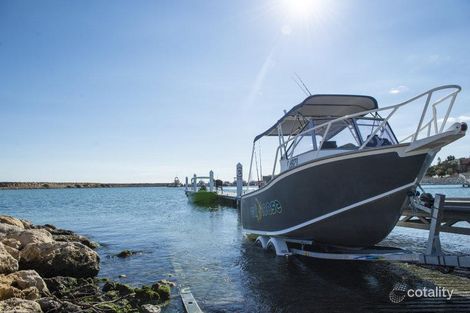 Property photo of 499 Swallowtail Loop Two Rocks WA 6037
