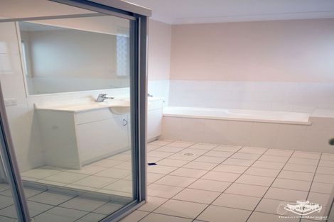 Property photo of 4D Charlotte Street Carina QLD 4152