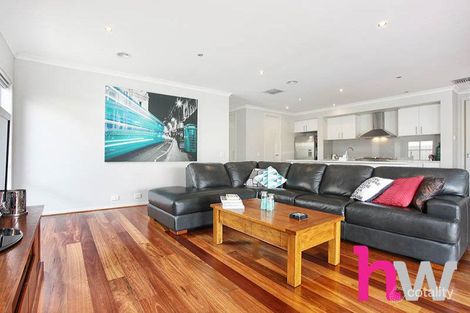 Property photo of 19 Beekeeper Road Armstrong Creek VIC 3217