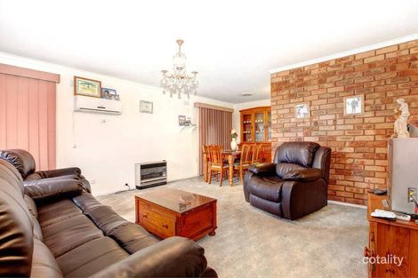 Property photo of 17 Wentworth Road Melton South VIC 3338