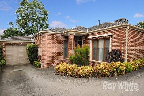 Property photo of 2/13 Illuka Crescent Mount Waverley VIC 3149