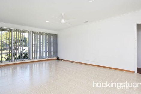 Property photo of 6 Hodgins Crescent Frankston North VIC 3200