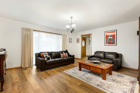 Property photo of 3 Barnard Crescent Croydon North VIC 3136