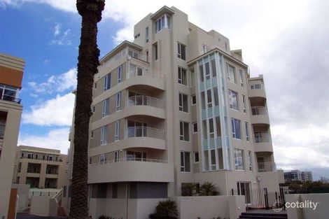 24/3 Seisman Pl, Port Melbourne, VIC 3207