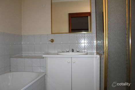 Property photo of 7 Henley Gardens Sunshine North VIC 3020