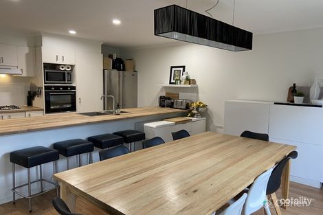 Property photo of 87 Golf Links Road Berwick VIC 3806