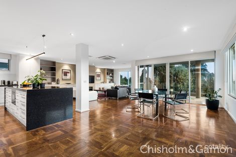 Property photo of 2/95 Ormond Esplanade Elwood VIC 3184