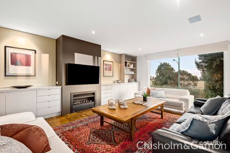 Property photo of 2/95 Ormond Esplanade Elwood VIC 3184