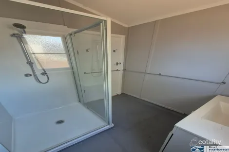 Property photo of 62 Newcastle Road Northam WA 6401