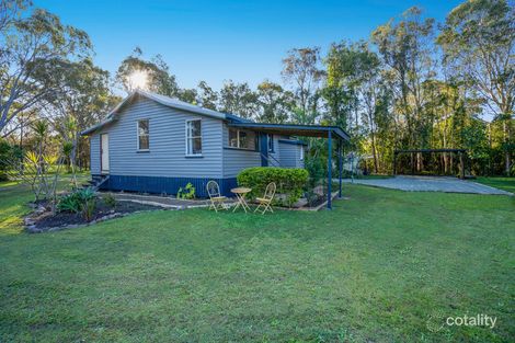 52 Payne Dr, Beachmere, QLD 4510