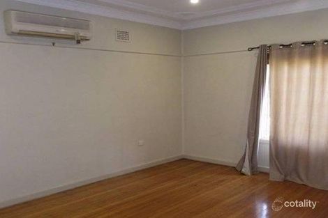 Property photo of 108 Yanderra Street Condell Park NSW 2200