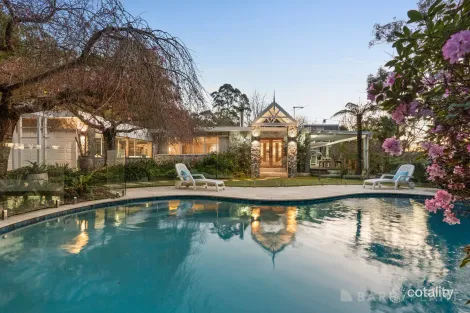 100 Kirk Rd, Cockatoo, VIC 3781