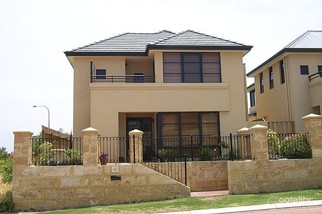 20 Halliday Gr, Hillarys, WA 6025