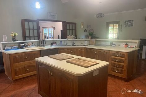 19 Edgewood Dr, Emerald, QLD 4720