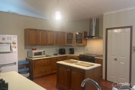 Property photo of 19 Edgewood Drive Emerald QLD 4720