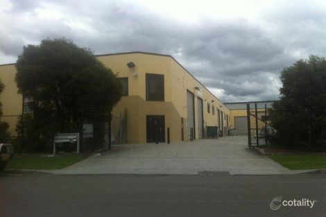 3/3 Samantha Pl, Smeaton Grange, NSW 2567