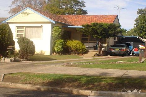 Property photo of 39 Chifley Avenue Sefton NSW 2162