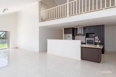Property photo of 10 Mosconi Circle Somerville WA 6430