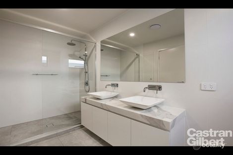 Property photo of 9 Desbrowe Walk Alphington VIC 3078