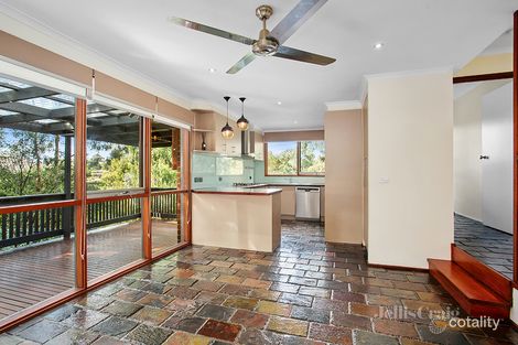 Property photo of 3 Doodson Court Eltham VIC 3095