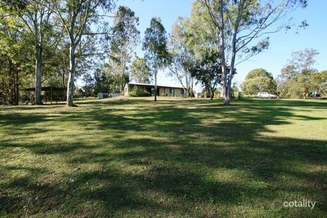 Property photo of 61 Fifth Avenue Barellan Point QLD 4306