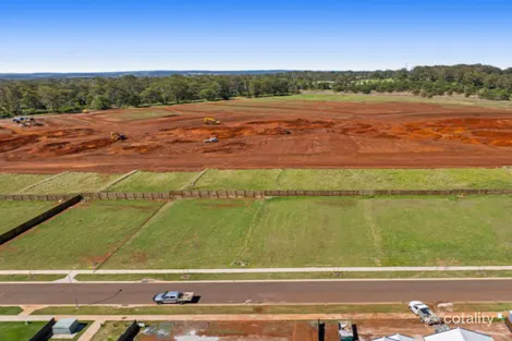 Property photo of 16 Mirambeena Drive Highfields QLD 4352