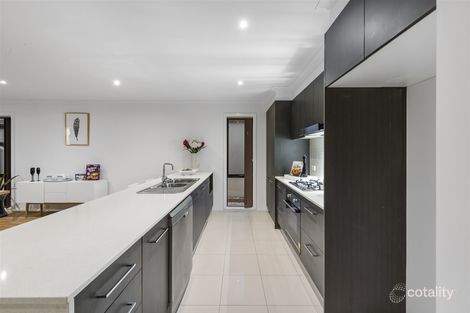 Property photo of 29 Mimosa Way Burnside Heights VIC 3023
