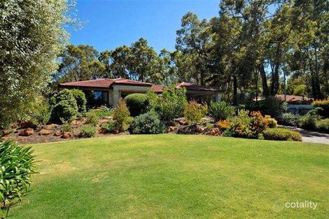 Property photo of 18 Chittawarra Court Glen Forrest WA 6071