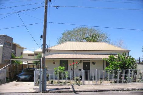11 Bell St, Seddon, VIC 3011