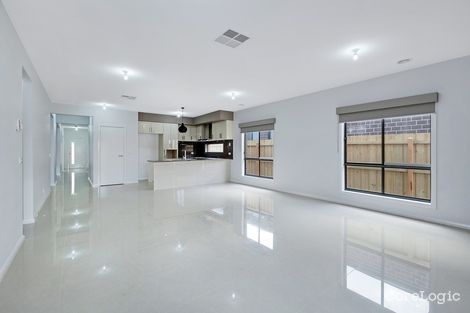 Property photo of 35 Hidcote Terrace Wollert VIC 3750