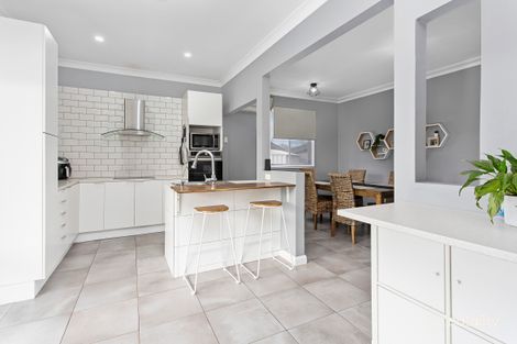 Property photo of 23 Oxford Road Dapto NSW 2530