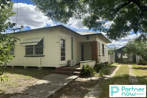 27 Denman Ave, Kootingal, NSW 2352