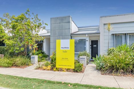 Property photo of 11 Dorrigo Place Fitzgibbon QLD 4018