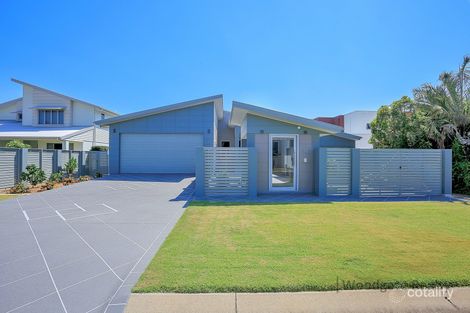 Property photo of 14 Hibiscus Court Woodgate QLD 4660