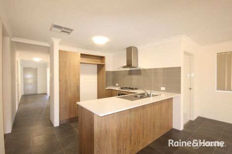 Property photo of 16 Kyogle Place Armadale WA 6112