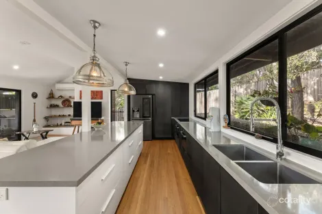 Property photo of 44 Jainba Street Indooroopilly QLD 4068