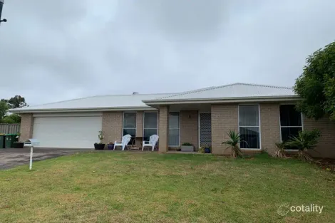 Property photo of 2 Selkirk Avenue Dubbo NSW 2830