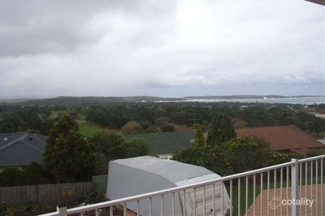 Property photo of 18 Lindsay Avenue Kiama Downs NSW 2533