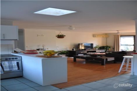 Property photo of 2/6 Hoya Court Labrador QLD 4215