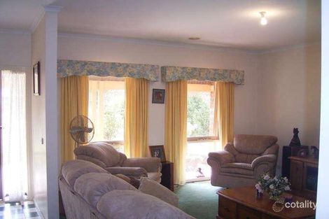 Property photo of 16 Cleve Court Wallan VIC 3756