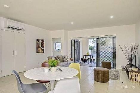 Property photo of 10/403 Upper Cornwall Street Coorparoo QLD 4151