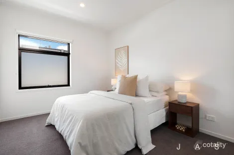 Property photo of 48 Phoenix Road Altona North VIC 3025