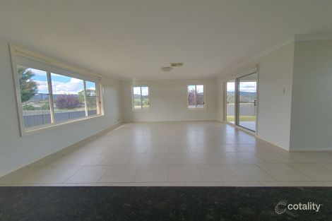 Property photo of 38 Semillon Drive North Tamworth NSW 2340