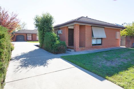 1-2/490 Douglas Rd, Lavington, NSW 2641