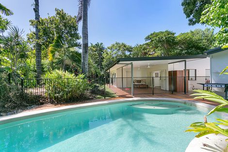 7 Egmont Cl, Clifton Beach, QLD 4879