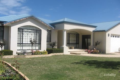 5 Barton Dr, Australind, WA 6233