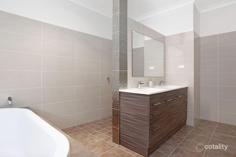 Property photo of 3 Plymouth Boulevard Spring Farm NSW 2570