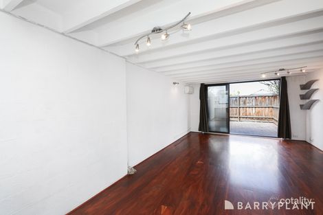 2/12-14 Drummartin St, Albion, VIC 3020