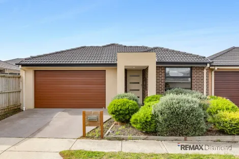 3 Pelham Dr, Clyde, VIC 3978
